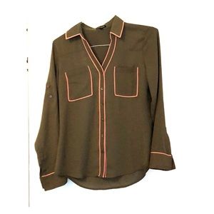 EXPRESS Green Button Up